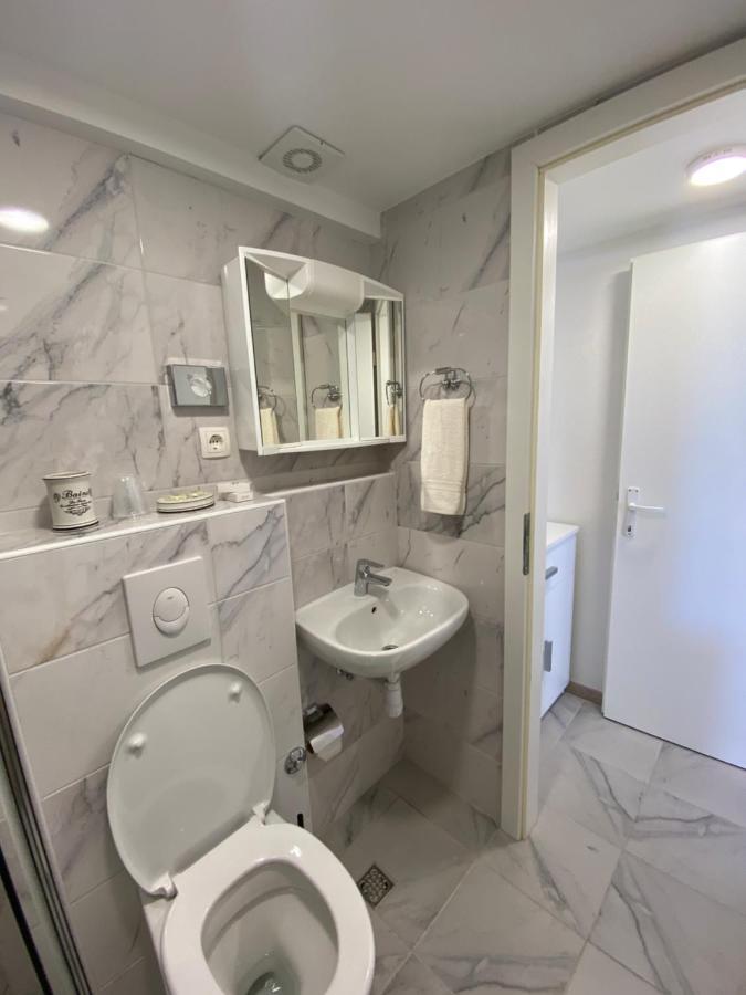 Villa Leo Beach Studio Podgora Exterior photo